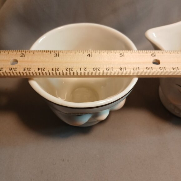 Vintage Baileys Irish Cream Winking Face Yum Coffee Cup Mug Set of 2 His & Hers - Picture 10 of 11